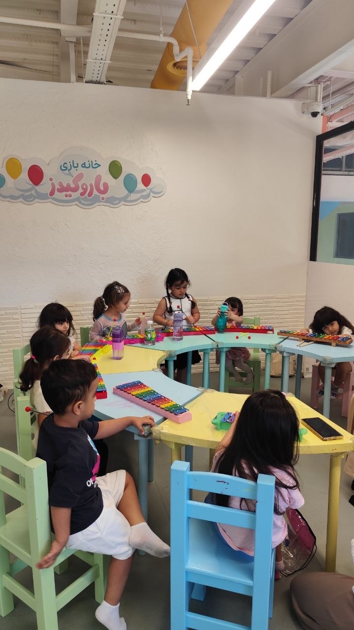 کلاس موسیقی کودکان باروکیدز